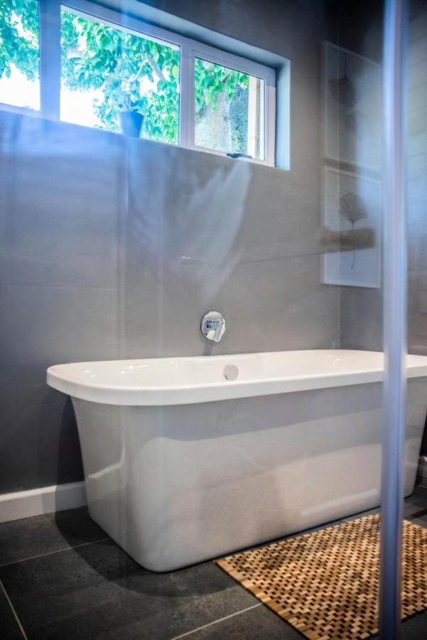 Villa Seven On Flora- Hot Tub, Modern With Amazing Outside Area à Hermanus Extérieur photo