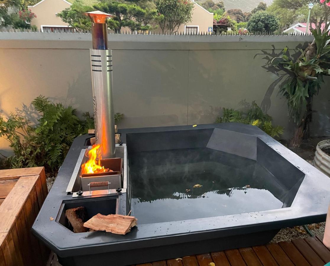 Villa Seven On Flora- Hot Tub, Modern With Amazing Outside Area à Hermanus Extérieur photo